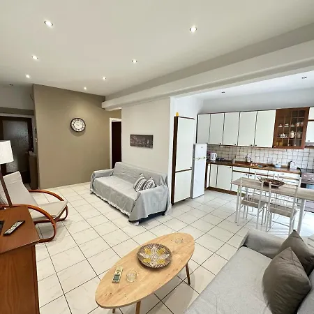 Captain's House Apartment